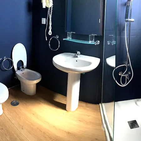 ホテル Elegance Adriano (adults Only) 3*