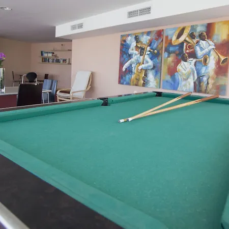 Elegance Adriano (adults Only)