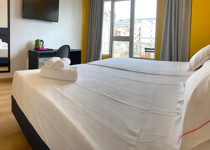 호텔 Elegance Adriano (adults Only) 토레몰리노스