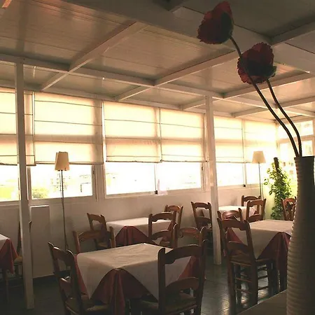מלון Elegance Adriano (adults Only) 3*
